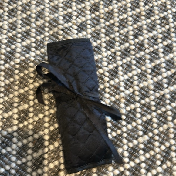 Vintage Regal Silver plate Makeup Brush set - Picture 3 of 6